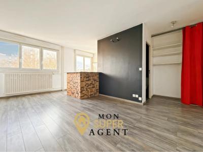 For sale Melun 2 rooms 35 m2 Seine et marne (77000) photo 0