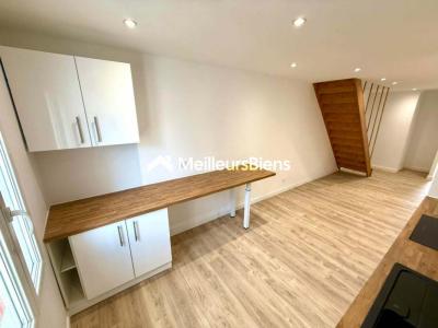 For sale Saint-laurent-de-la-salanque 4 rooms 75 m2 Pyrenees orientales (66250) photo 1