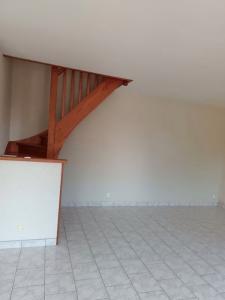 For rent Sainte-terre 4 rooms 85 m2 Gironde (33350) photo 0