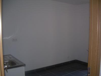 Louer Appartement Fosses 630 euros