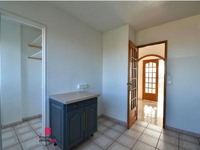 Acheter Appartement Sainte-foy-les-lyon 199000 euros