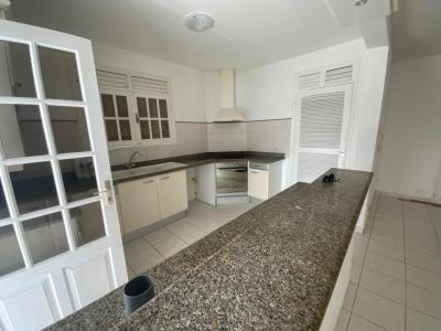 For rent Abymes 4 rooms 135 m2 Guadeloupe (97139) photo 4