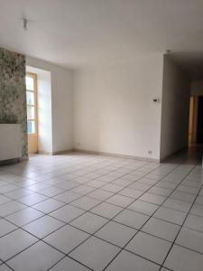 Annonce Location 4 pi�ces Appartement Thueyts 07