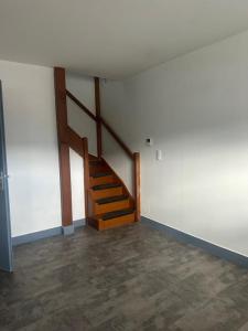 Louer Appartement Montreal-la-cluse 790 euros