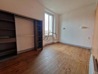 For rent Cabrieres-d'aigues 3 rooms 65 m2 Vaucluse (84240) photo 1