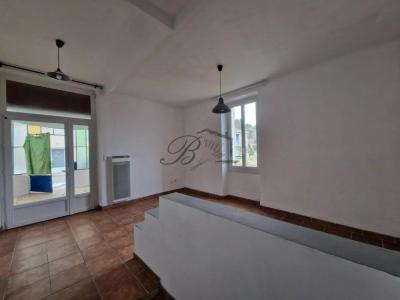 For rent Cabrieres-d'aigues 3 rooms 65 m2 Vaucluse (84240) photo 4