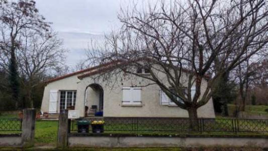 For rent Riom 101 m2 Puy de dome (63200) photo 0