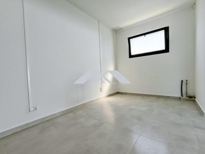 Louer Bureau Riviere-saint-louis 14728 euros