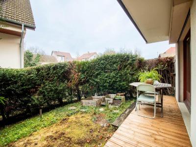 For sale 2 rooms 39 m2 Haute savoie (74940) photo 2