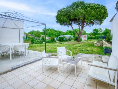 For sale 4 rooms 113 m2 Charente maritime (17320) photo 0