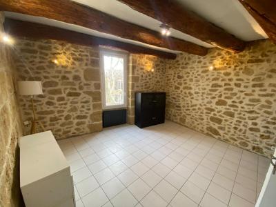 Annonce Location 3 pi�ces Appartement Grans 13