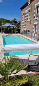 For sale Henrichemont 9 rooms 221 m2 Cher (18250) photo 0