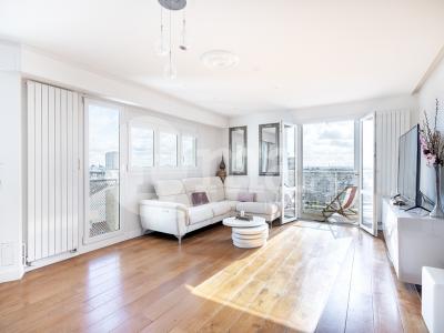 For sale Courbevoie 5 rooms 104 m2 Hauts de Seine (92400) photo 0