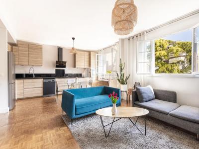 For sale Courbevoie 3 rooms 70 m2 Hauts de Seine (92400) photo 0