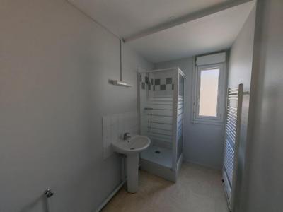 For rent Montceau-les-mines 4 rooms 72 m2 Saone et loire (71300) photo 3