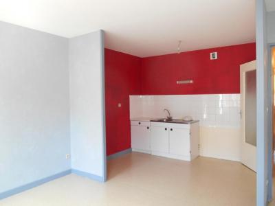 Louer Appartement 49 m2 Saint-christophe-en-brionnais