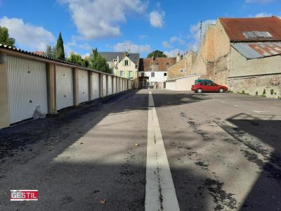Louer Parking Ennery