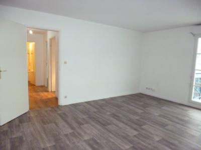 Louer Appartement Cergy 894 euros