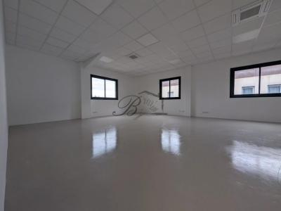 For rent Eguilles 1 room 54 m2 Bouches du Rhone (13510) photo 2