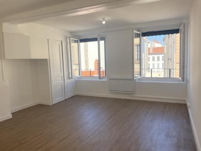 Louer Appartement Lyon-6eme-arrondissement 1162 euros