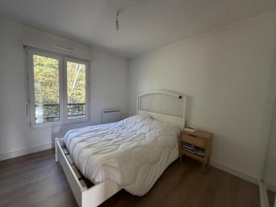 Louer Appartement Cenon 980 euros