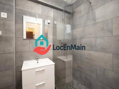 Louer Appartement Paris-18eme-arrondissement 1188 euros