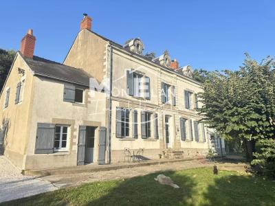 For sale Mauves-sur-loire 8 rooms 287 m2 Loire atlantique (44470) photo 0