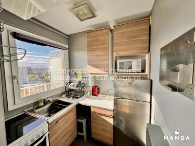 Louer Appartement Saint-denis 896 euros