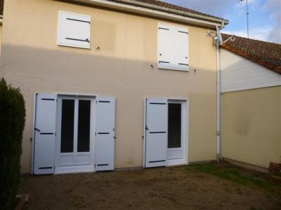 Annonce Location 4 pi�ces Maison Vallon-en-sully 03