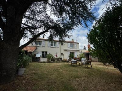 For sale Frossay 5 rooms 154 m2 Loire atlantique (44320) photo 0