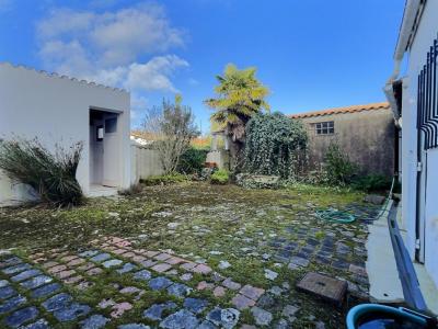 For sale Saint-georges-d'oleron 6 rooms 106 m2 Charente maritime (17190) photo 0