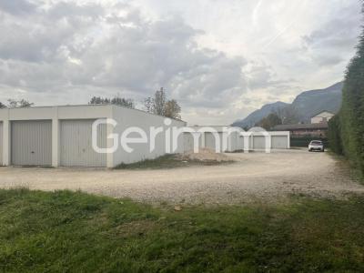 Louer Parking Saint-egreve 100 euros