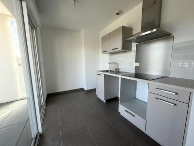 Louer Appartement 68 m2 Ajaccio