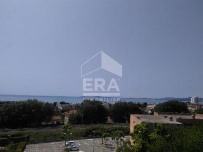 Louer Appartement 36 m2 Saint-laurent-du-var