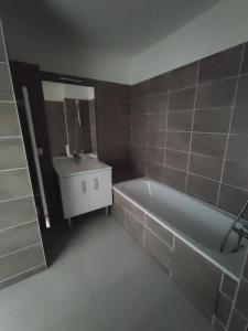 Louer Appartement Ozoir-la-ferriere 907 euros
