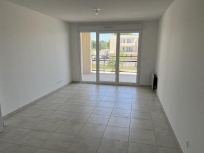 For rent Avignon 2 rooms 41 m2 Vaucluse (84000) photo 2