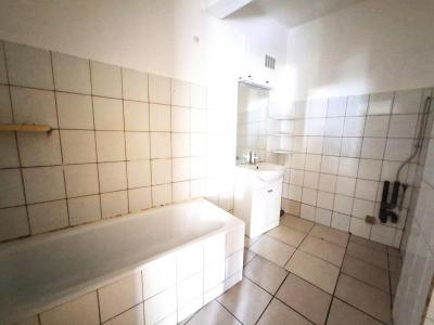 Louer Appartement Saint-paul 725 euros