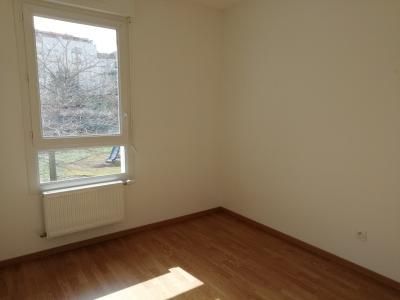 Louer Appartement Villeurbanne 865 euros