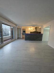 For rent Meudon 3 rooms 73 m2 Hauts de Seine (92190) photo 0