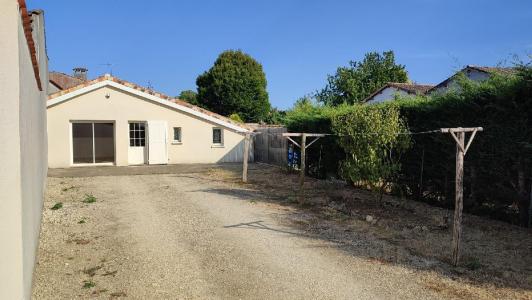 For sale 3 rooms 78 m2 Charente maritime (17770) photo 0