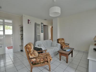 For sale LES MAUGES 4 rooms 73 m2 Maine et loire (49300) photo 0