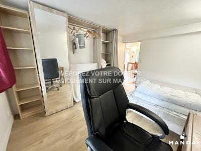 Louer Appartement Villejuif 918 euros
