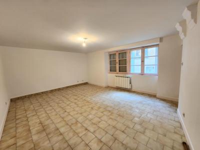 Acheter Appartement Antran 63000 euros