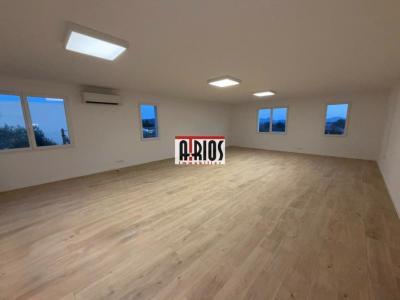 Louer Commerce Sollies-pont Var