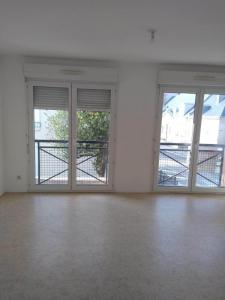 For rent Arcis-sur-aube 5 rooms 91 m2 Aube (10700) photo 0