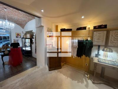 Acheter Commerce Bastia 70000 euros