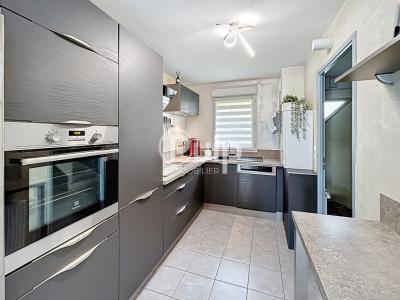 For sale Haubourdin 5 rooms 65 m2 Nord (59320) photo 2