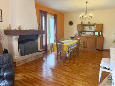 For sale Soyaux 9 rooms 172 m2 Charente (16800) photo 2