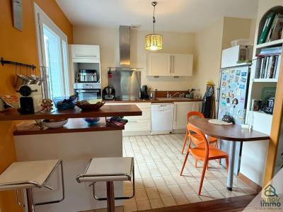 For sale Soyaux 9 rooms 172 m2 Charente (16800) photo 3