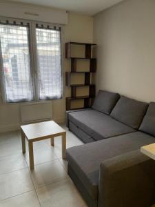 For rent Cholet 1 room 21 m2 Maine et loire (49300) photo 1